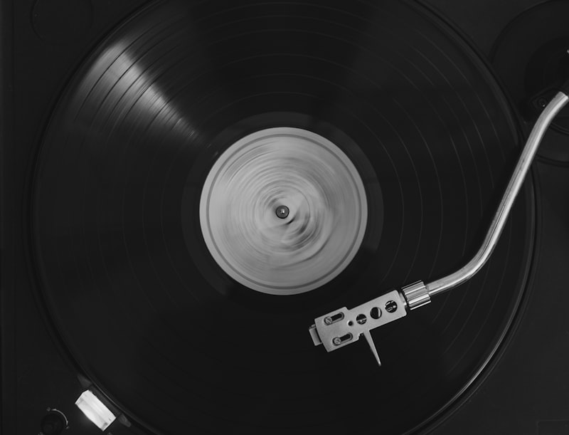 Manutenção — Universo Vinil