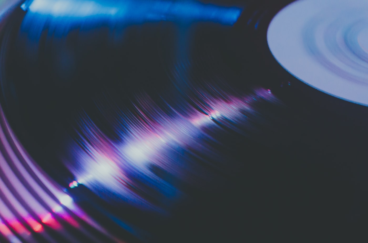 Toca-Discos — Universo Vinil